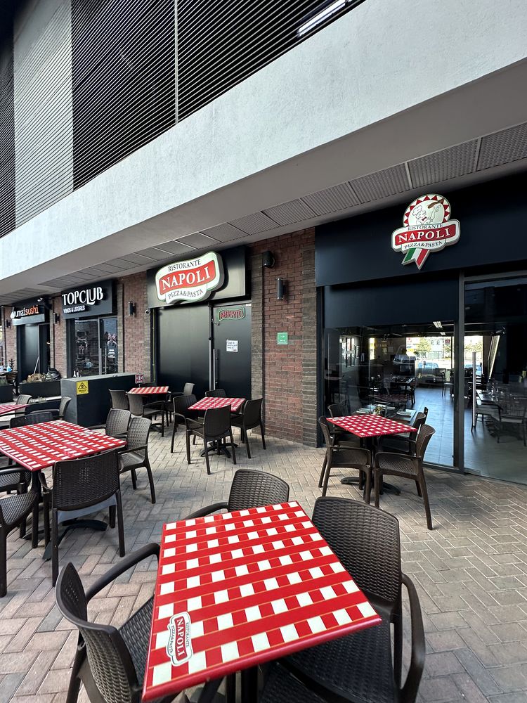 La Proeza plaza comercial